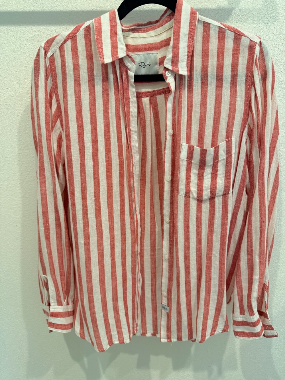 Rails button down